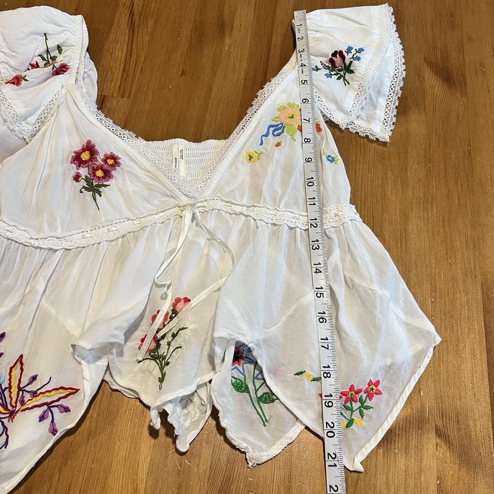 Anthropologie Top Small White Embroidered Patched Hanky Babydoll Bohemian Hippie - Picture 12 of 12